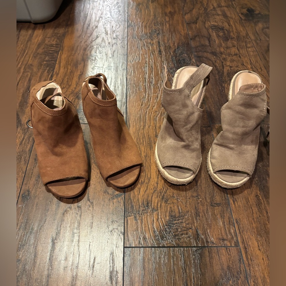 Women's sandal bundle